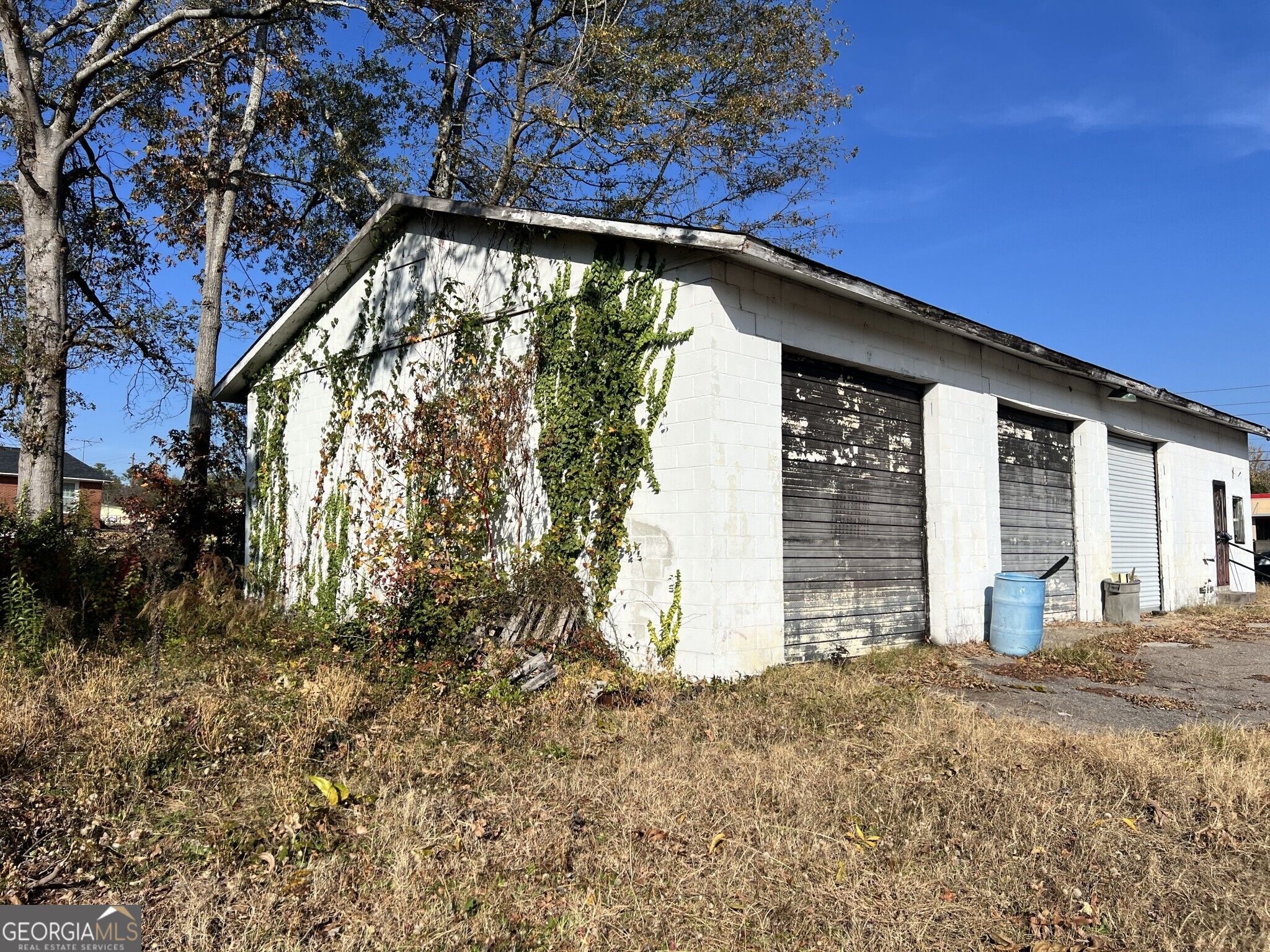 2687 Barton Chapel Road Property Photo 2