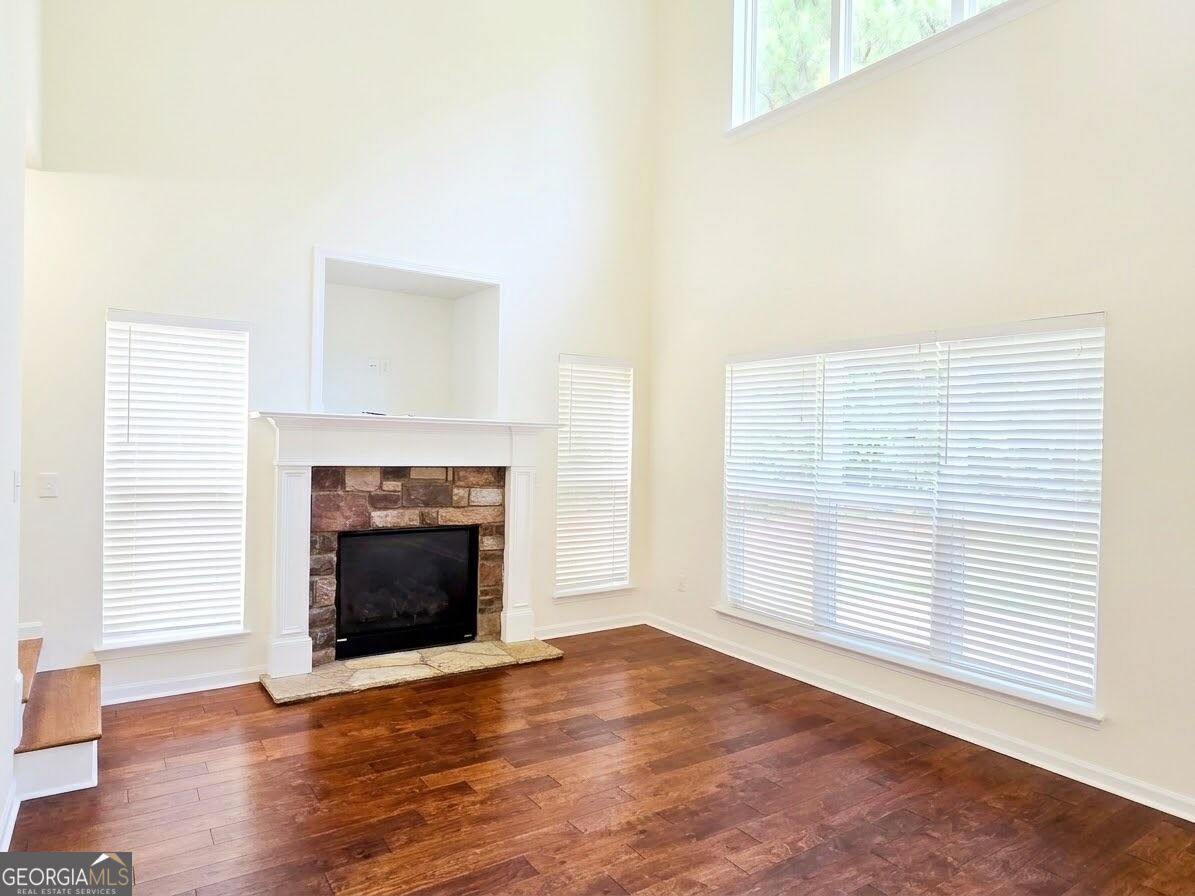 105 Boston Court Property Photo 11
