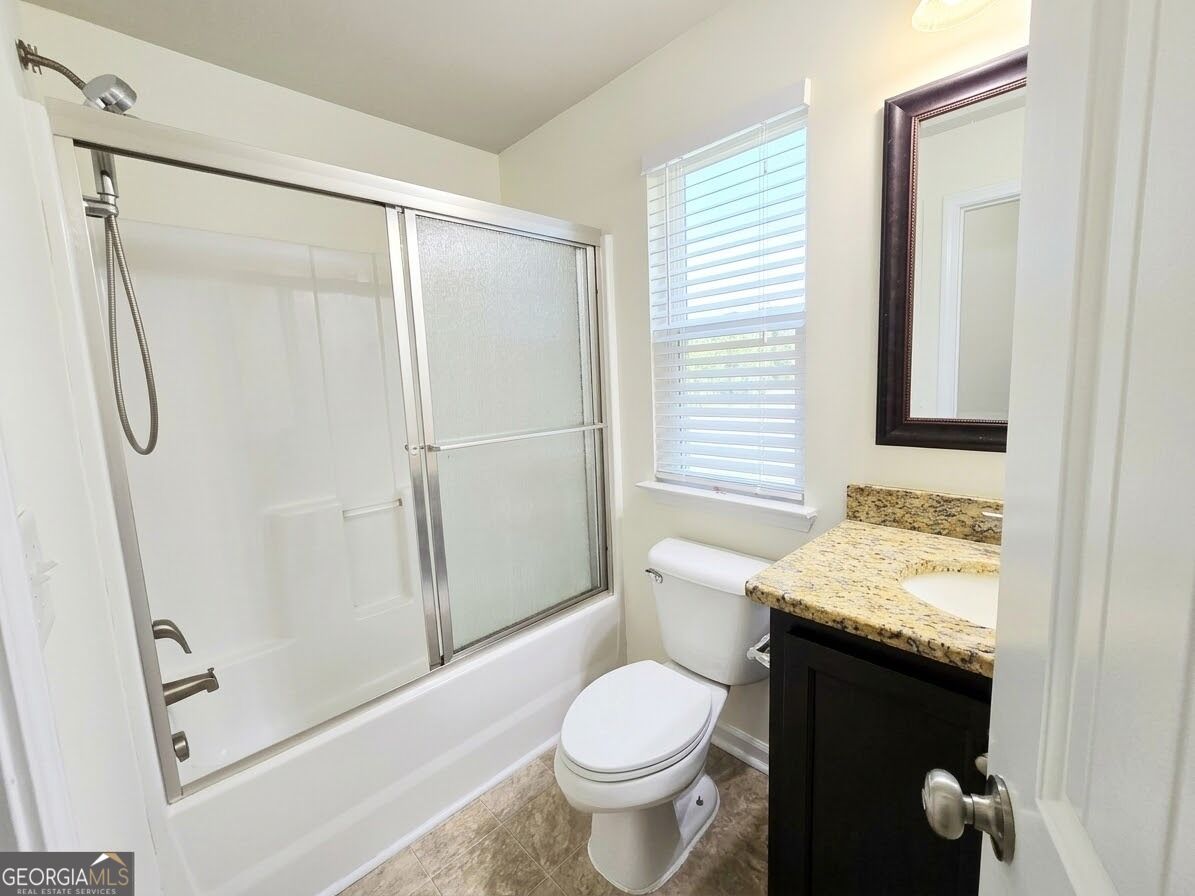 105 Boston Court Property Photo 14