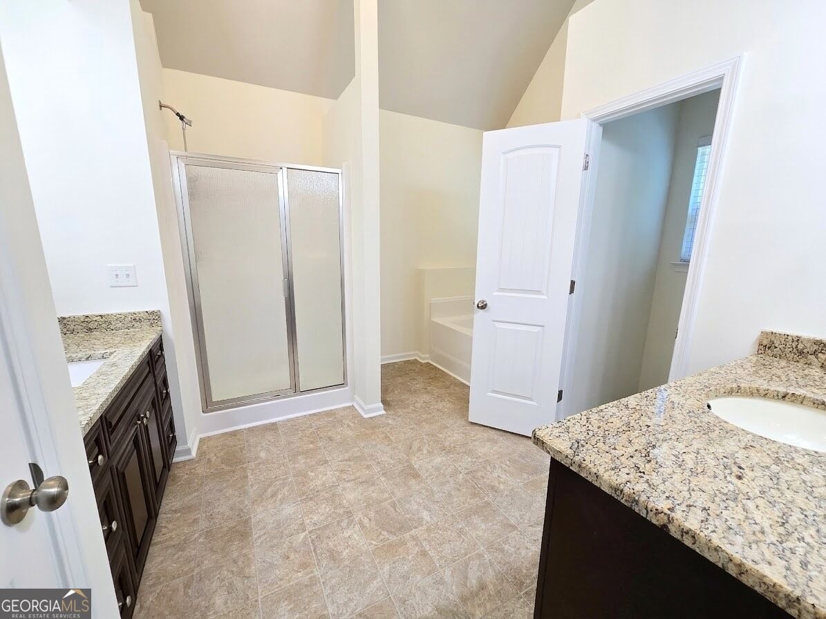 105 Boston Court Property Photo 21