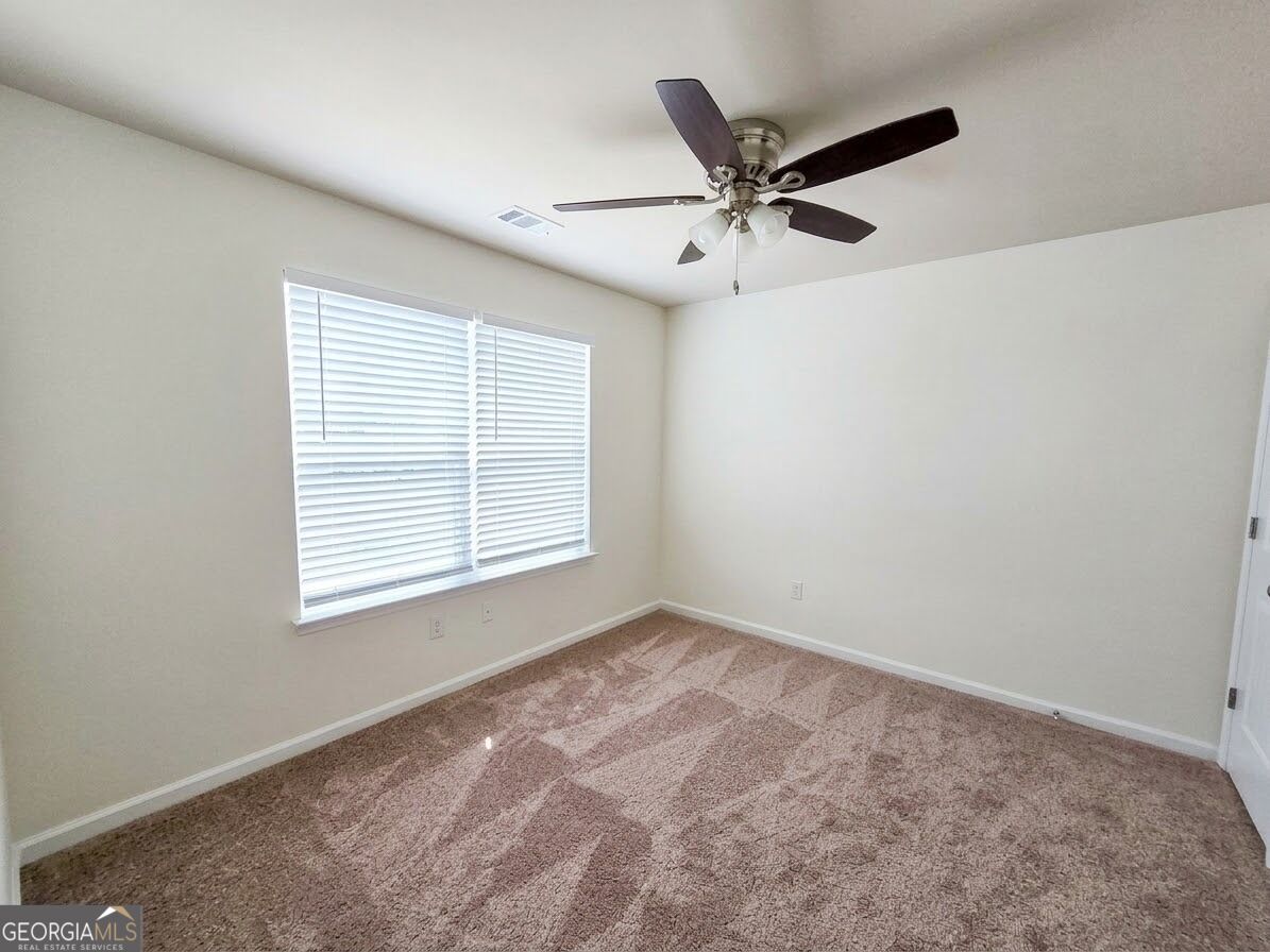 105 Boston Court Property Photo 25
