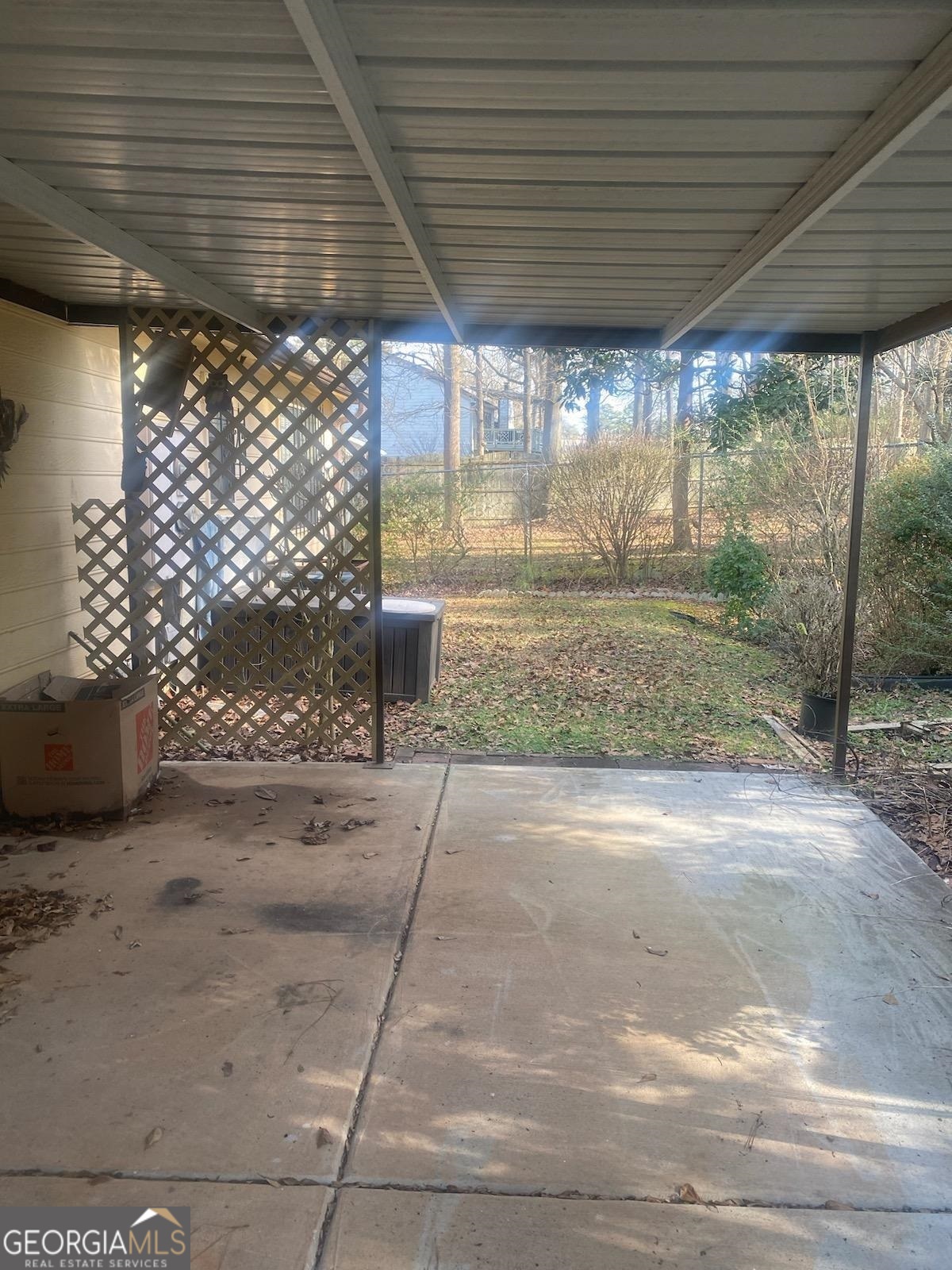 4002 Hawthorne Circle # A Property Photo 2
