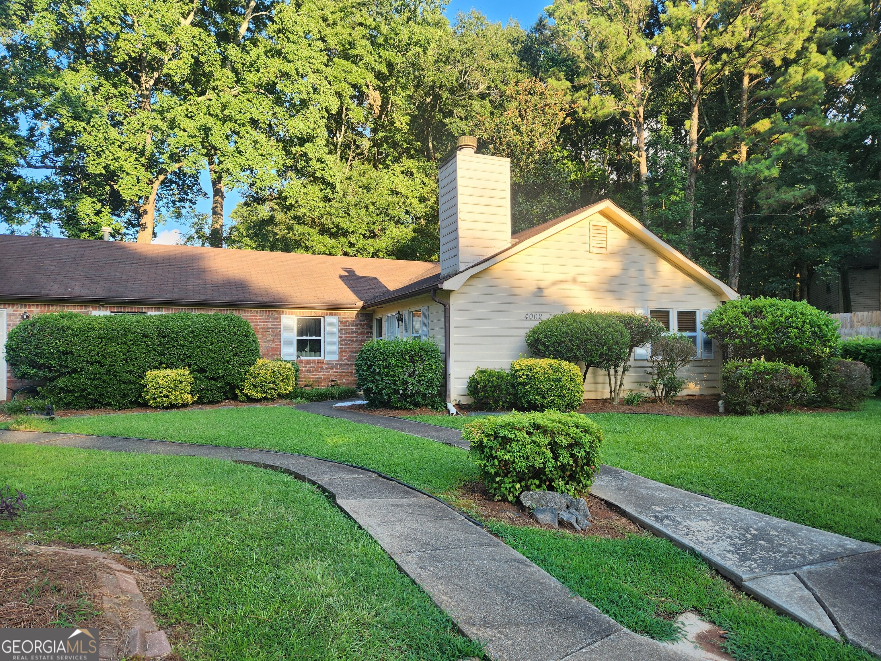 4002 Hawthorne Circle # A Property Photo 22