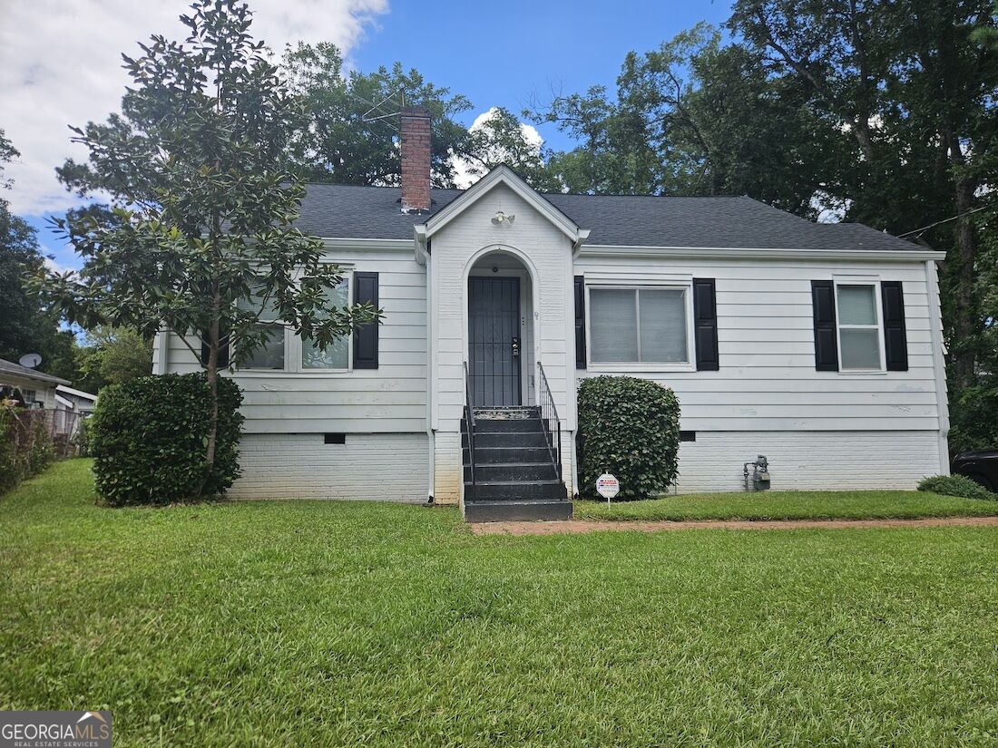 1888 Conrad Avenue Se Property Photo 1