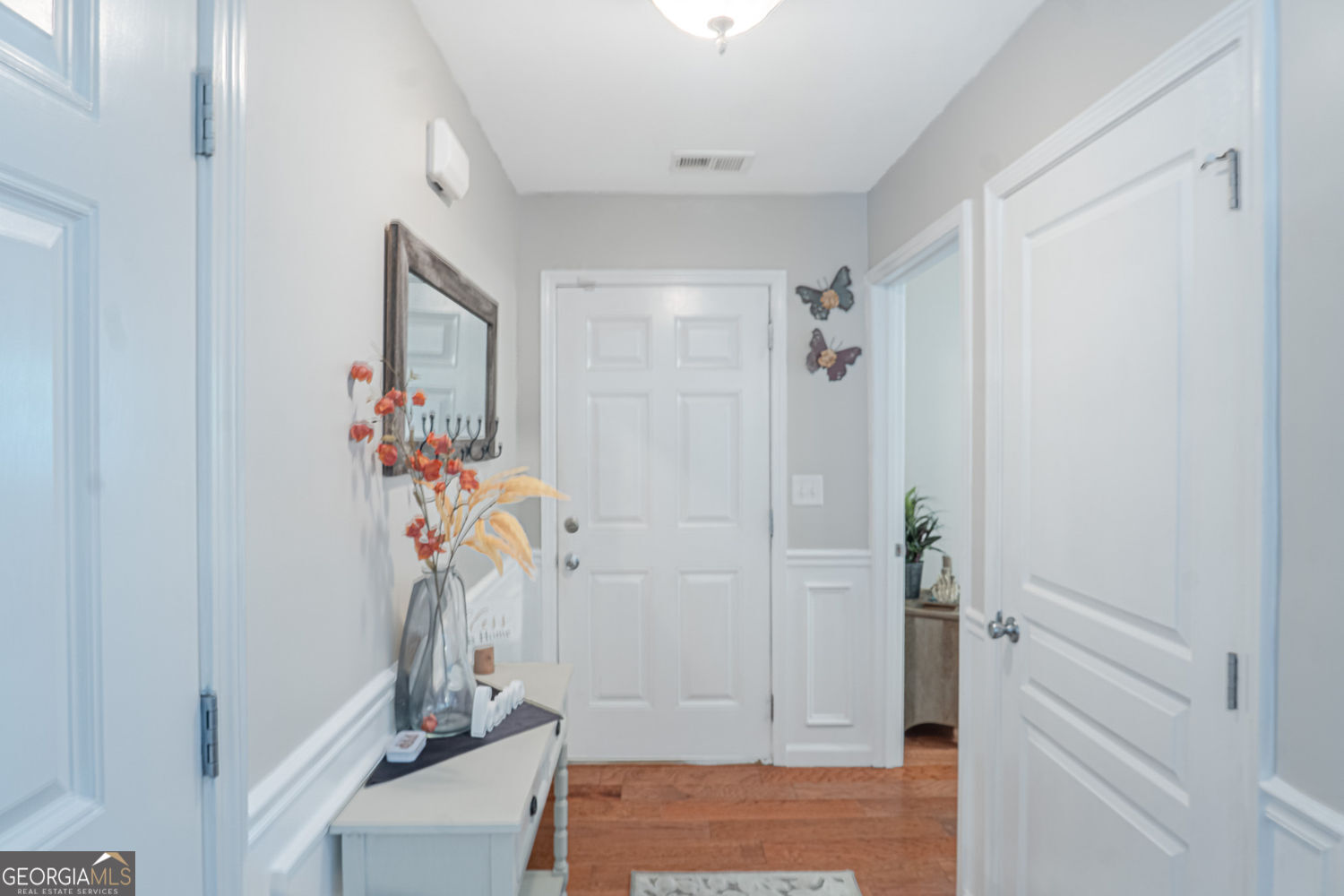 101 Oakview Passage Property Photo 13