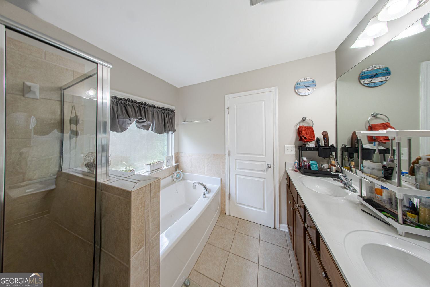 101 Oakview Passage Property Photo 20