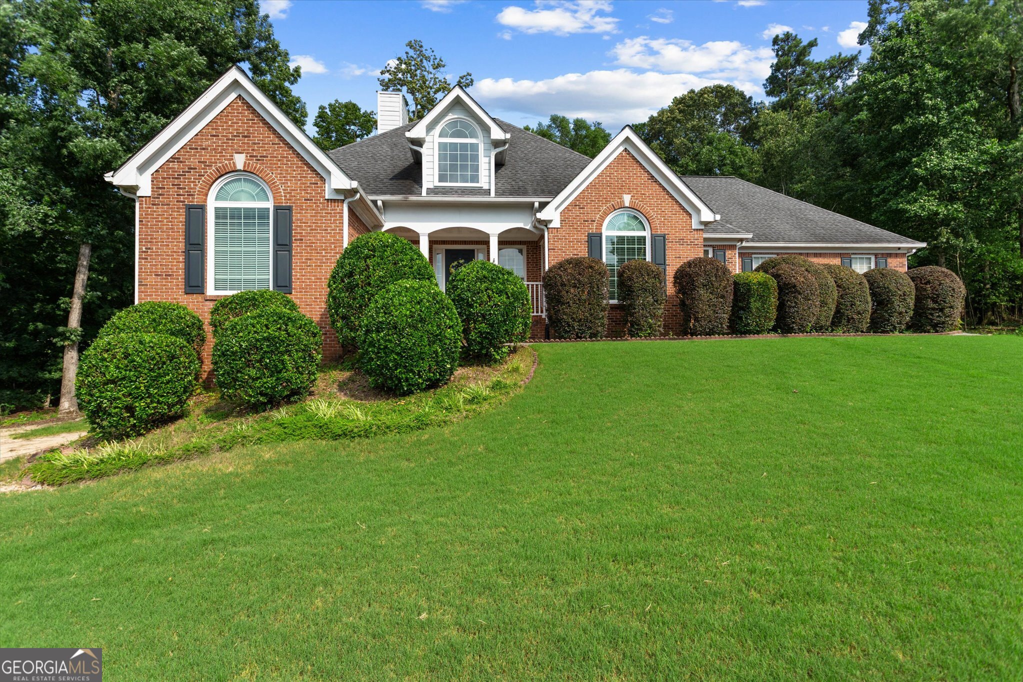 1104 Megan Farms Drive Property Photo 1