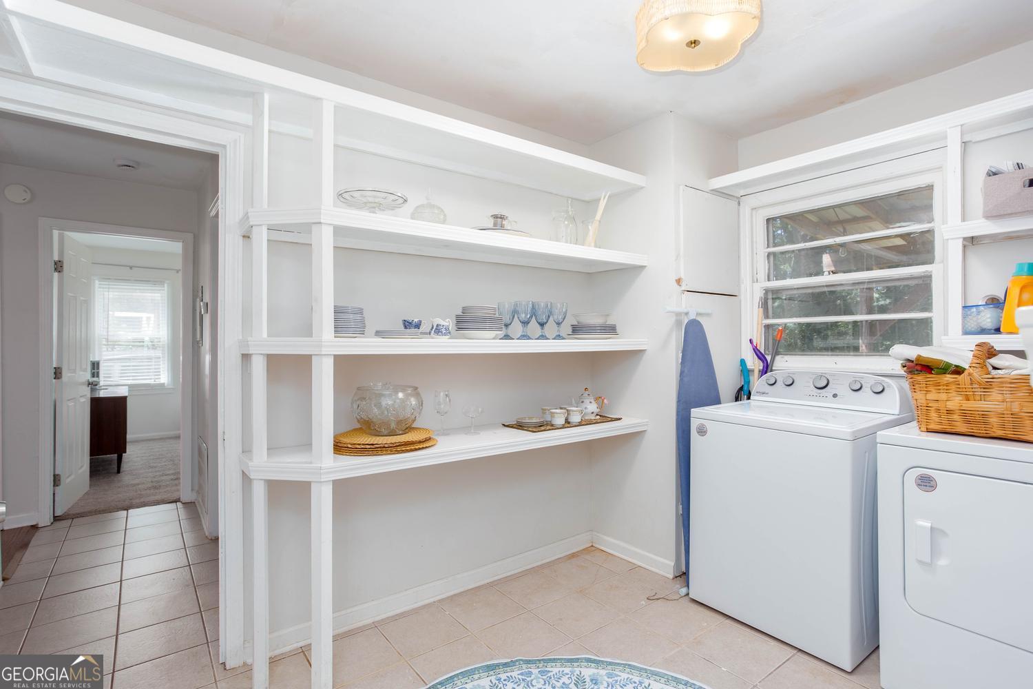 2880 Hall Drive Se Property Photo 9