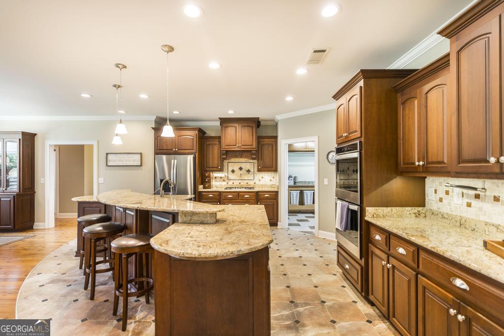 202 Lowpoint Trail Property Photo 8