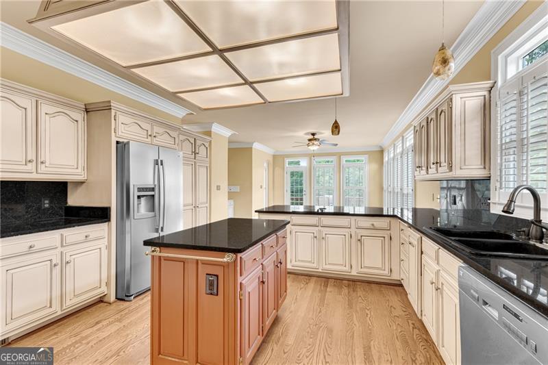 1006 Quaker Ridge Way Property Photo 17