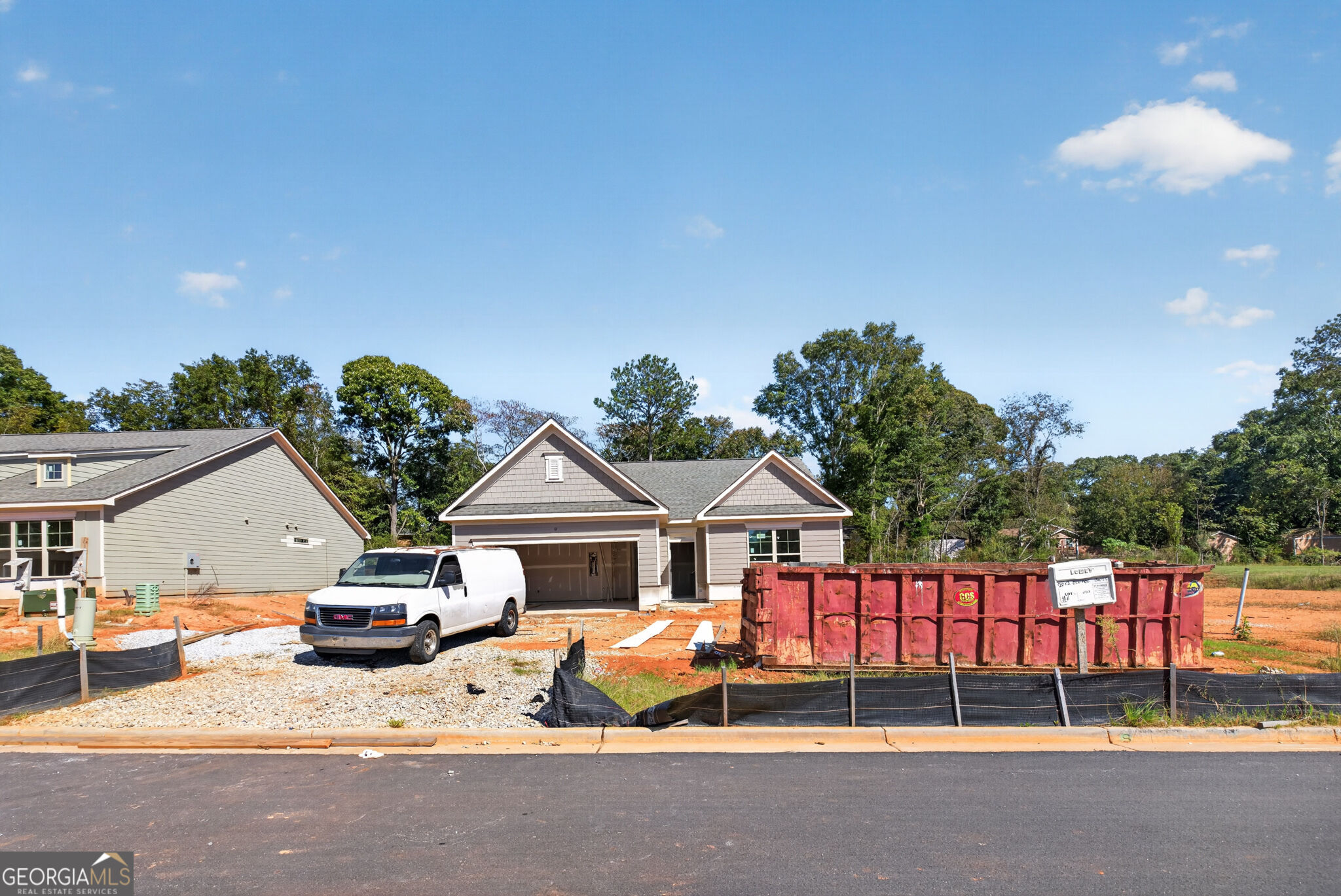 2012 Oconee Bluff Drive Property Photo 2