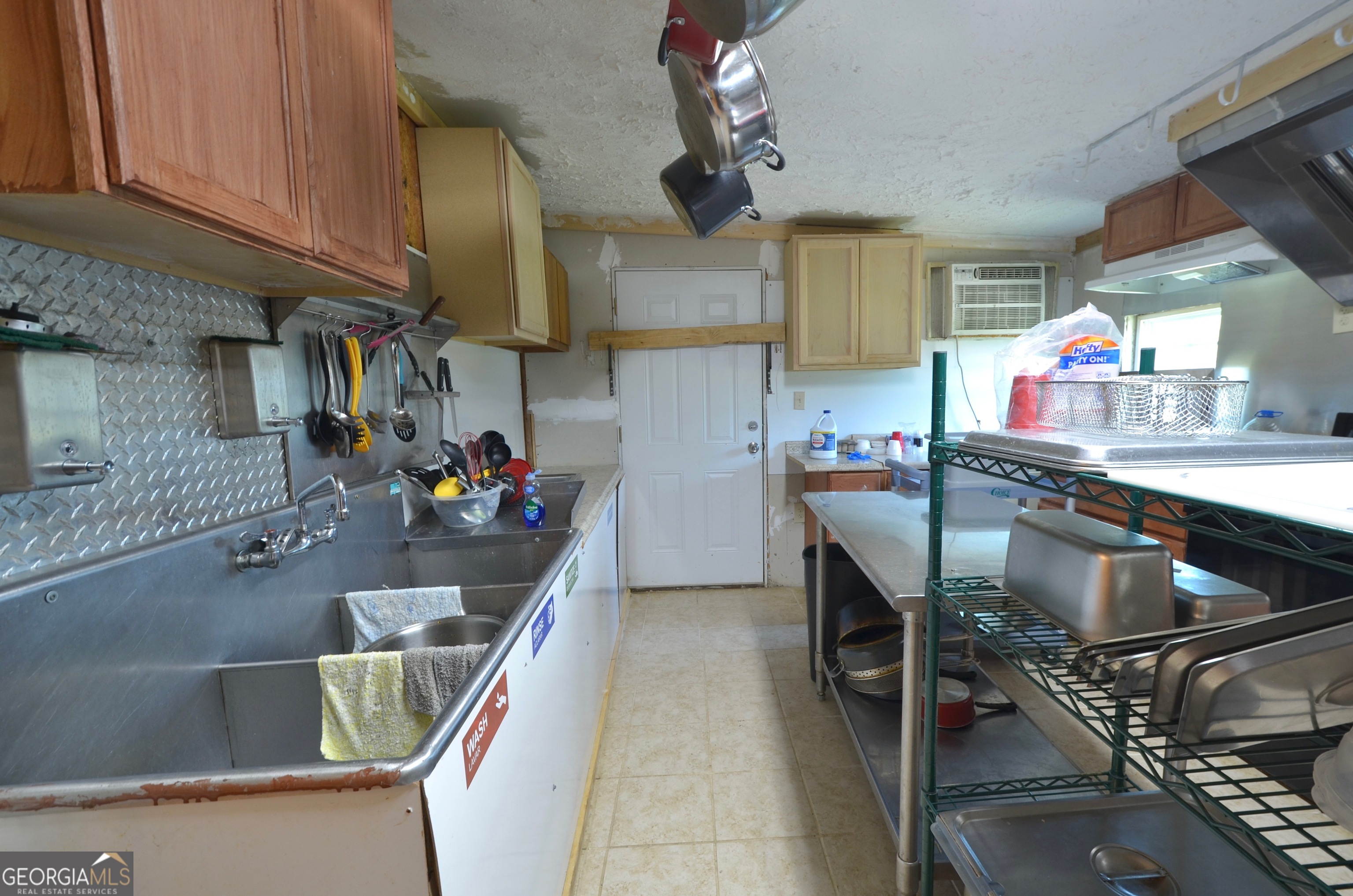 805 Main Street Property Photo 34