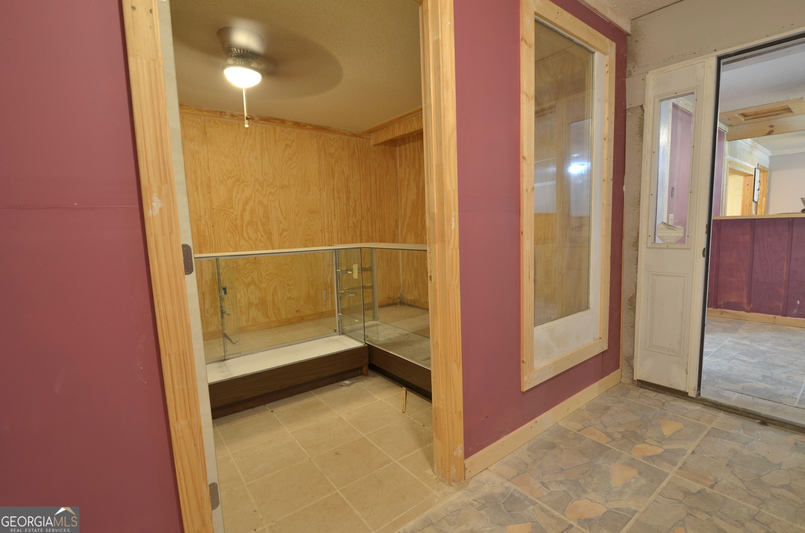 805 Main Street Property Photo 43