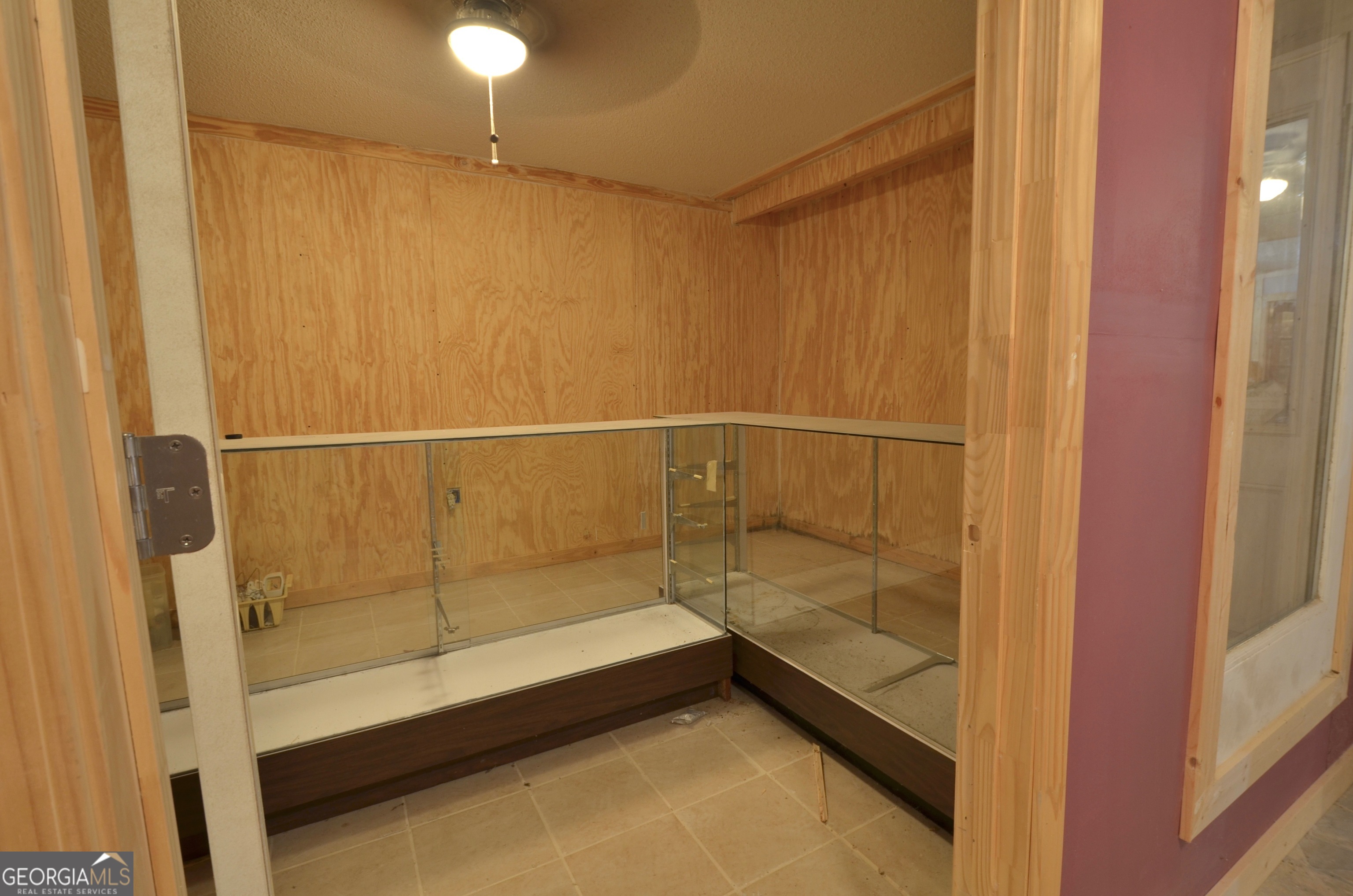 805 Main Street Property Photo 44