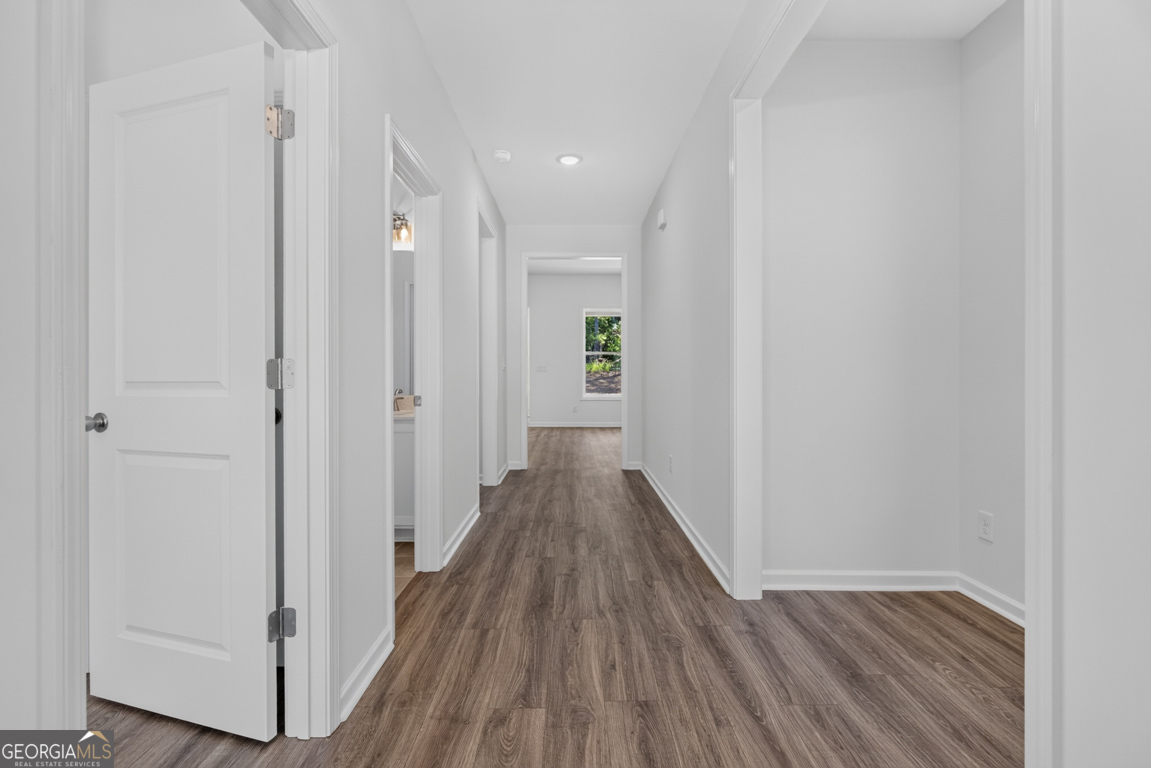 2022 Oconee Bluff Drive Property Photo 5