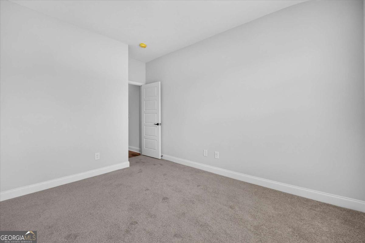 329 Crosswinds Drive Property Photo 26