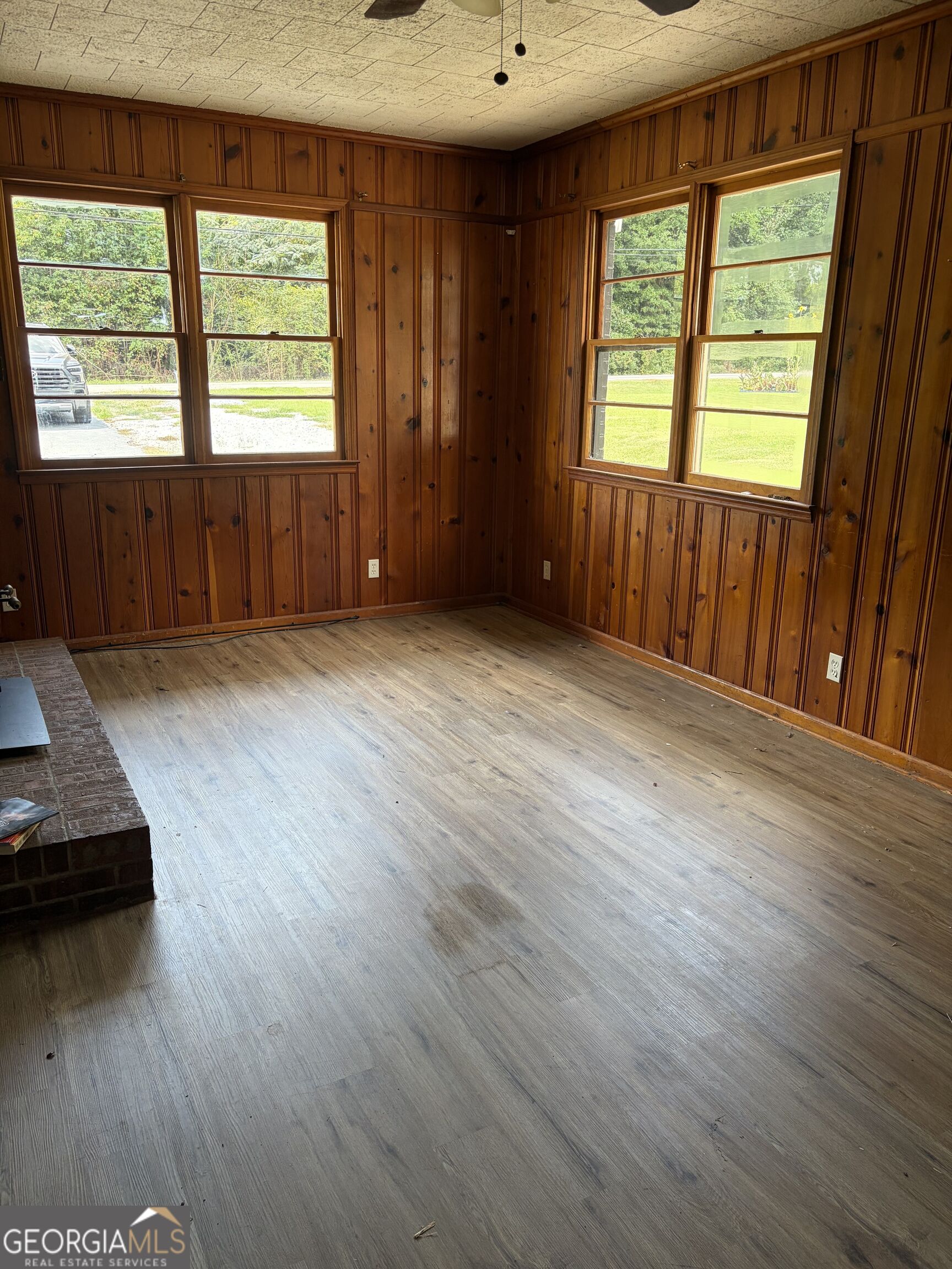 204 Diane Drive Property Photo 3