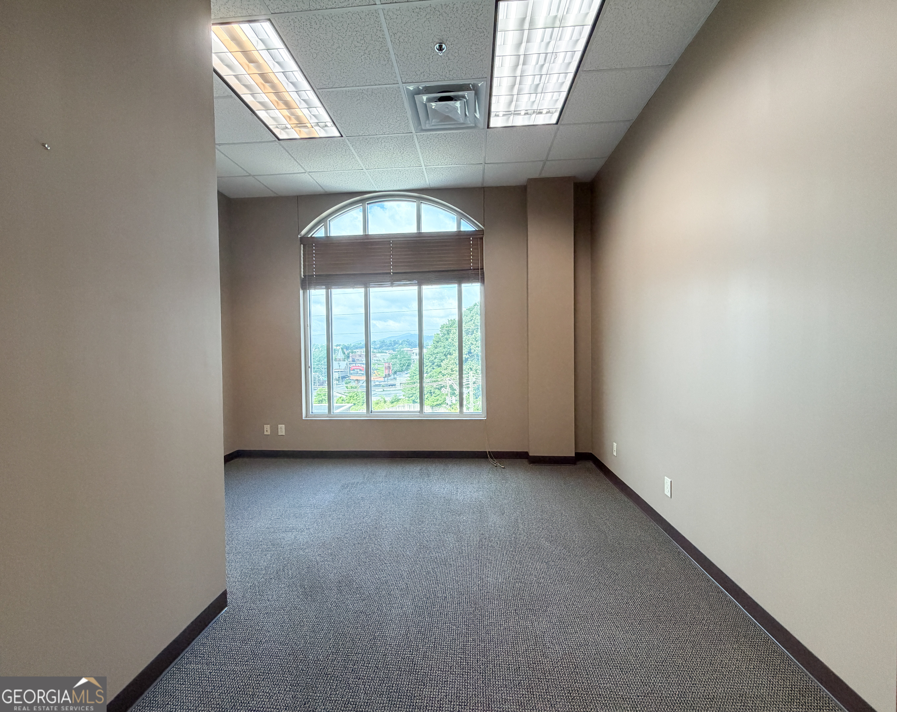 901 N Broad Street Ne Suite 450 Property Photo 4