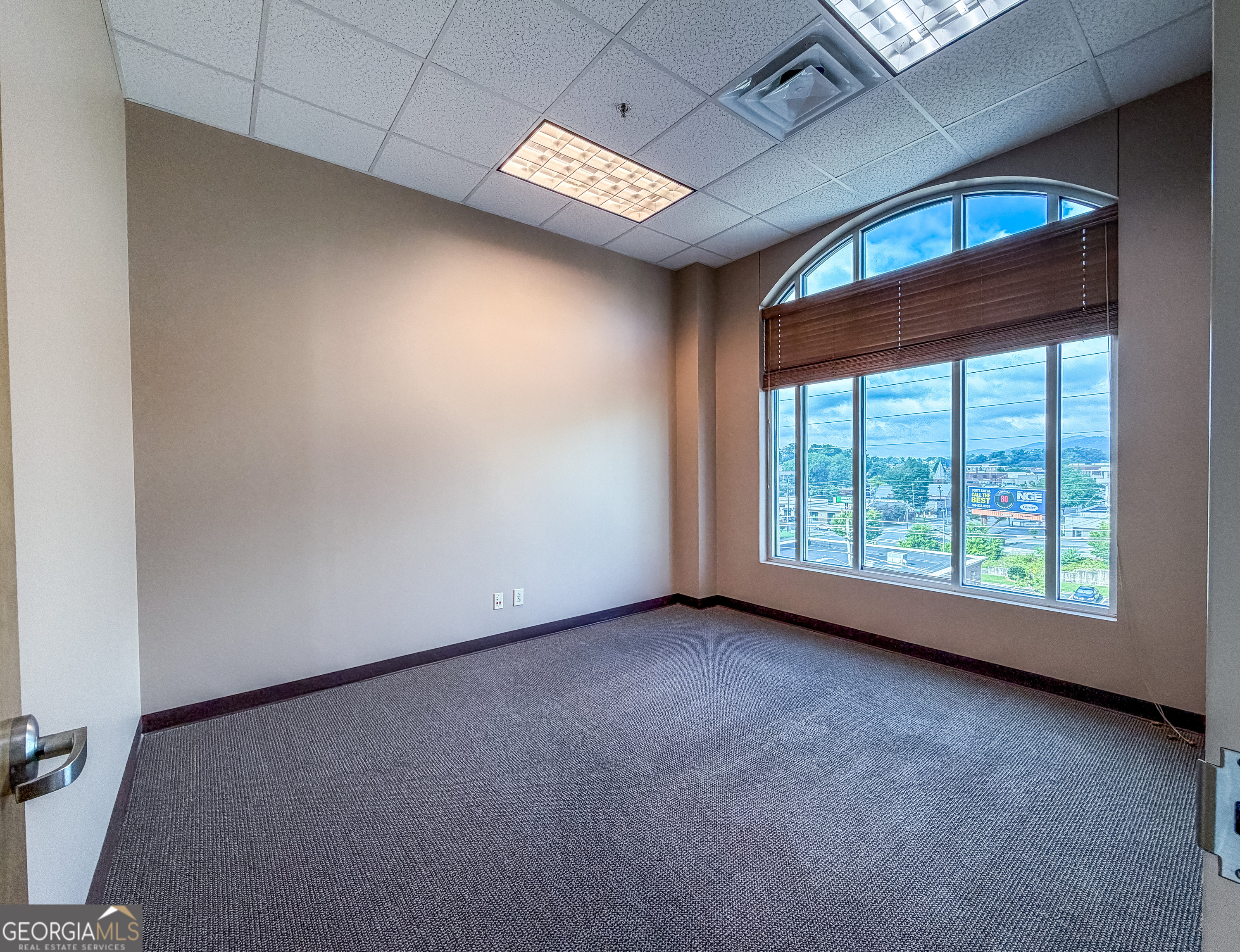 901 N Broad Street Ne Suite 450 Property Photo 5