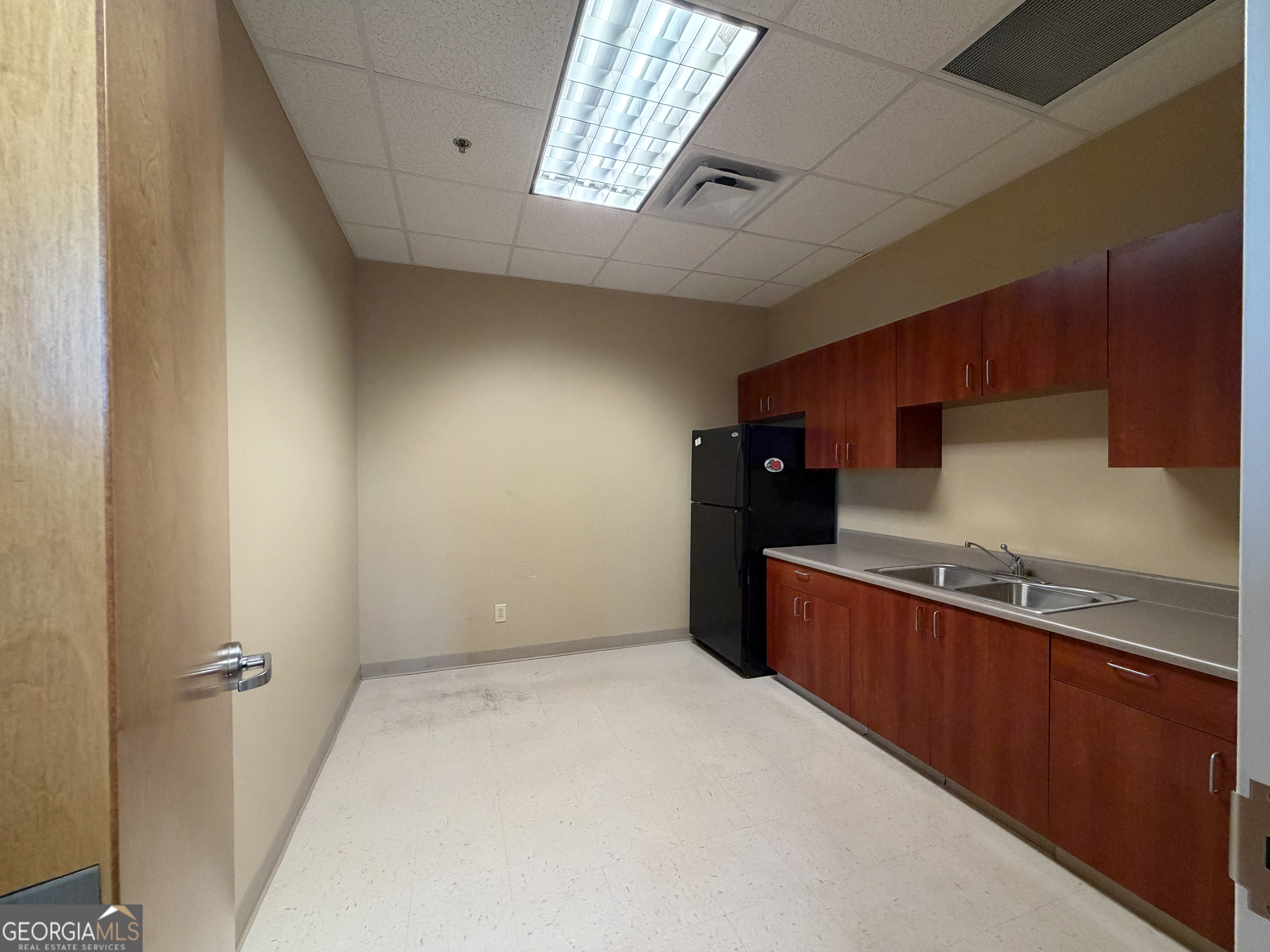901 N Broad Street Ne Suite 450 Property Photo 14