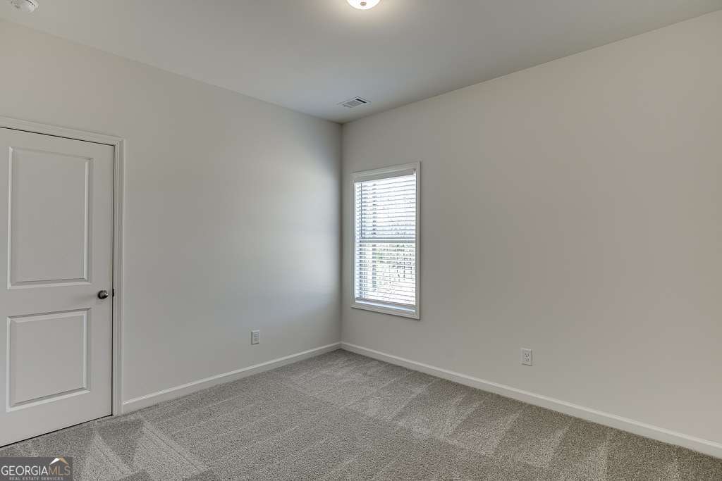 198 Blue Dragon Drive Property Photo 20