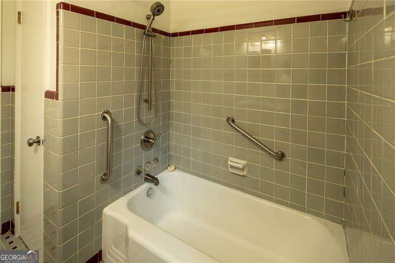 1170 N Druid Woods Court Property Photo 42