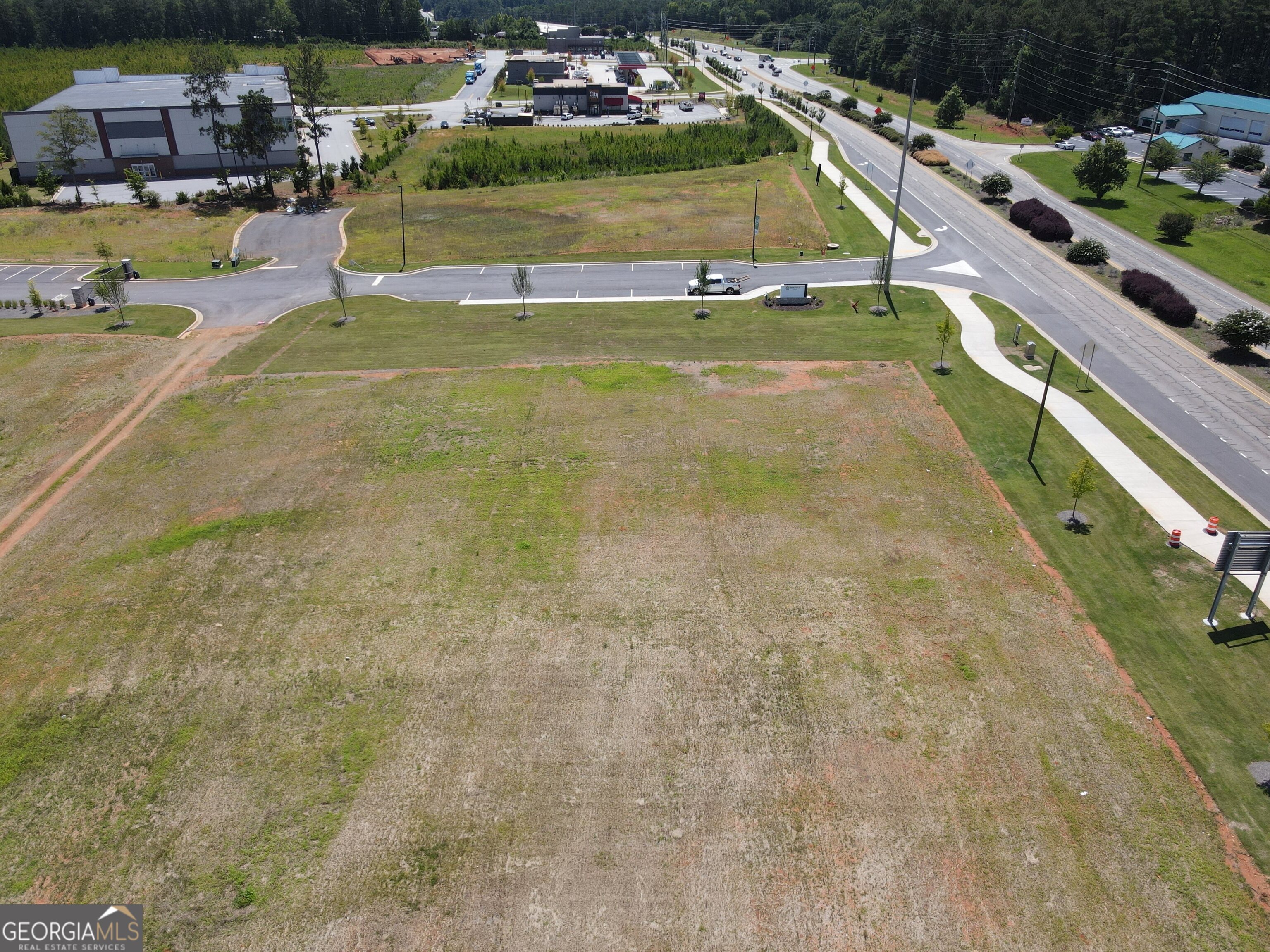 1280 Jonesboro Road Property Photo 3