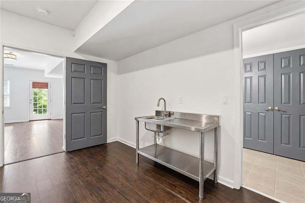 520 Hopewell Downs Drive Property Photo 43