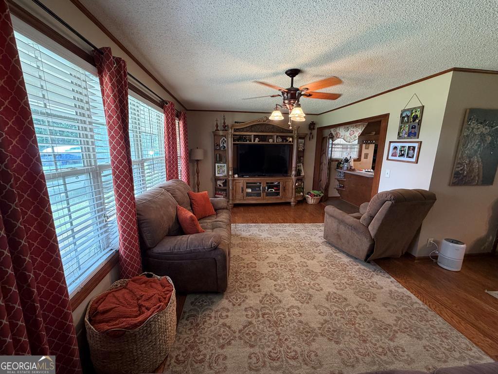 57 Lakeside Drive Property Photo 3