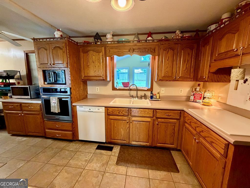 57 Lakeside Drive Property Photo 4