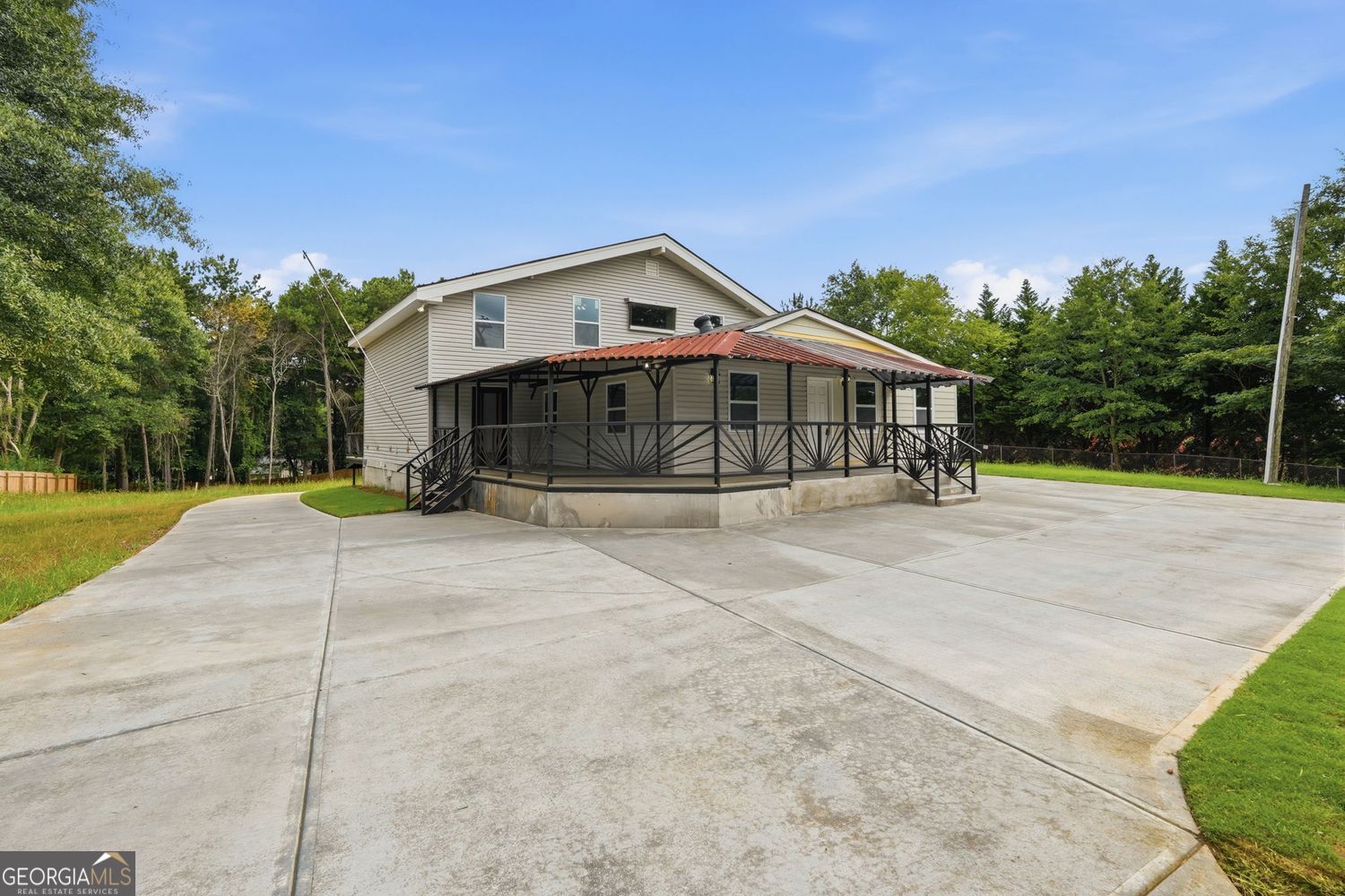 7134 Williams Road Property Photo 1