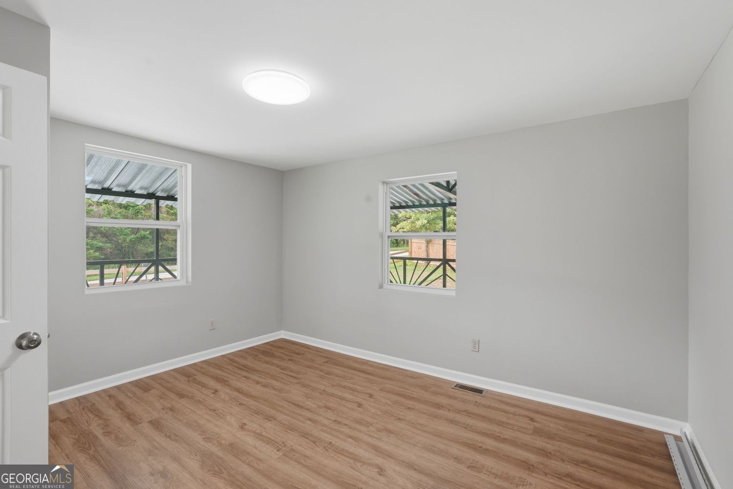 7134 Williams Road Property Photo 11