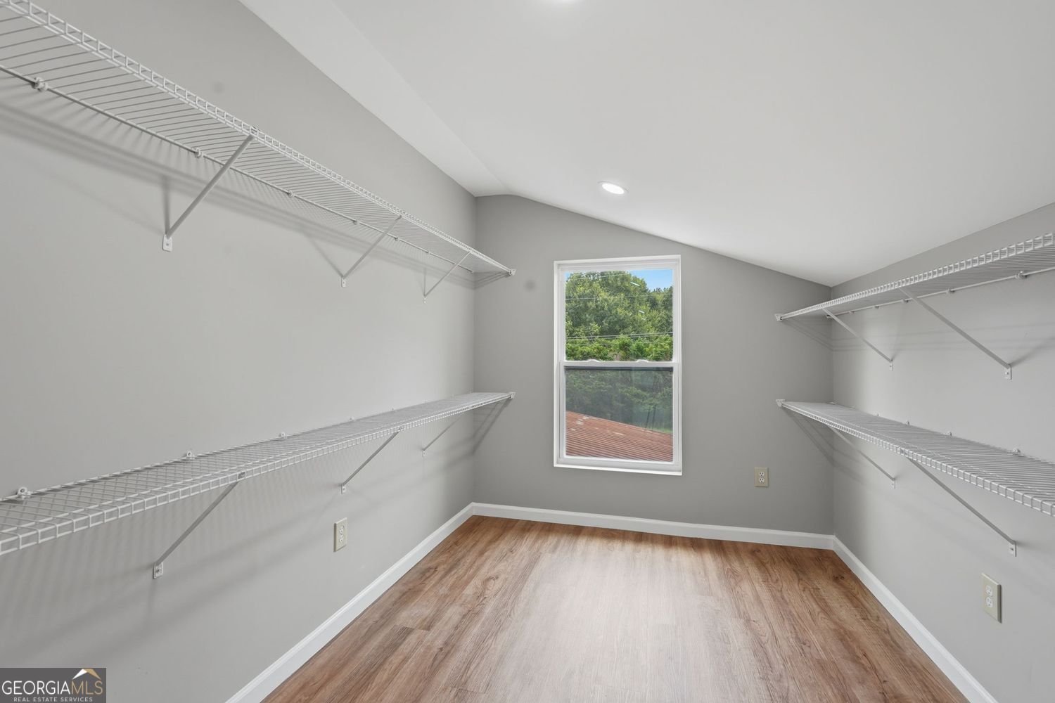 7134 Williams Road Property Photo 19
