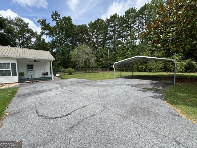 10 Holly Lane Property Photo 6