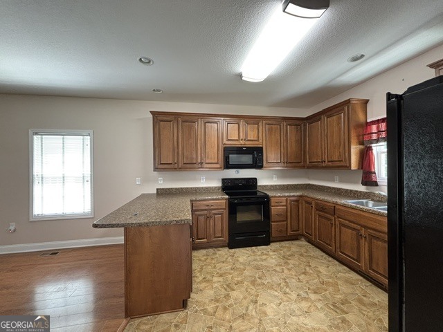 10 Holly Lane Property Photo 27