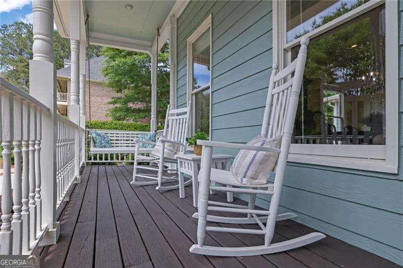 360 Coach House Lane Property Photo 9