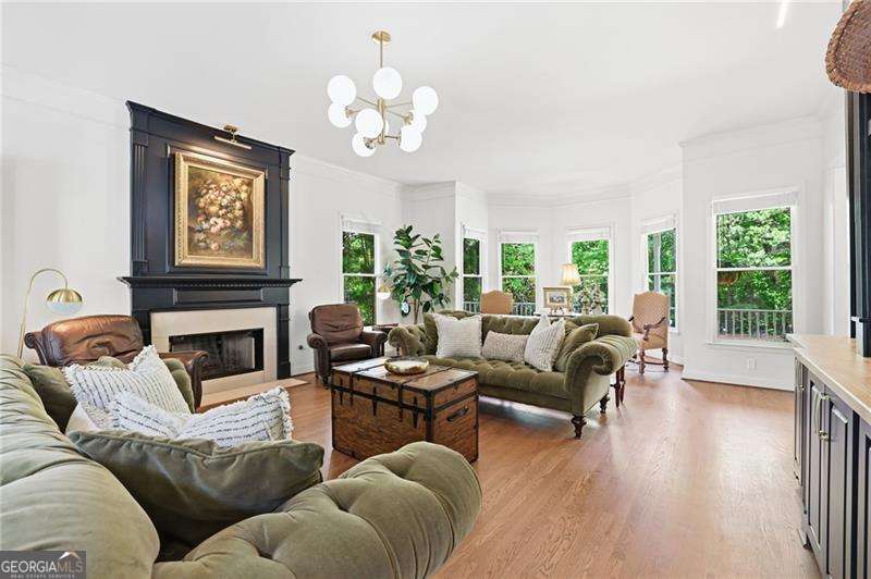 360 Coach House Lane Property Photo 16