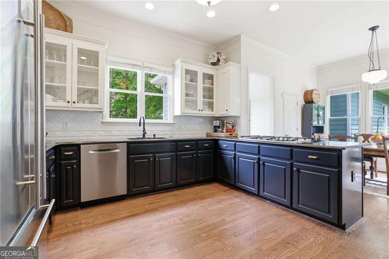360 Coach House Lane Property Photo 22