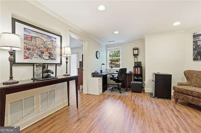 360 Coach House Lane Property Photo 44