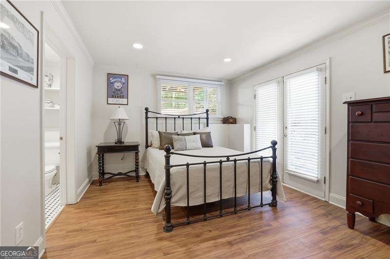 360 Coach House Lane Property Photo 46