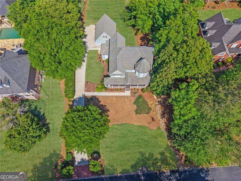 360 Coach House Lane Property Photo 54
