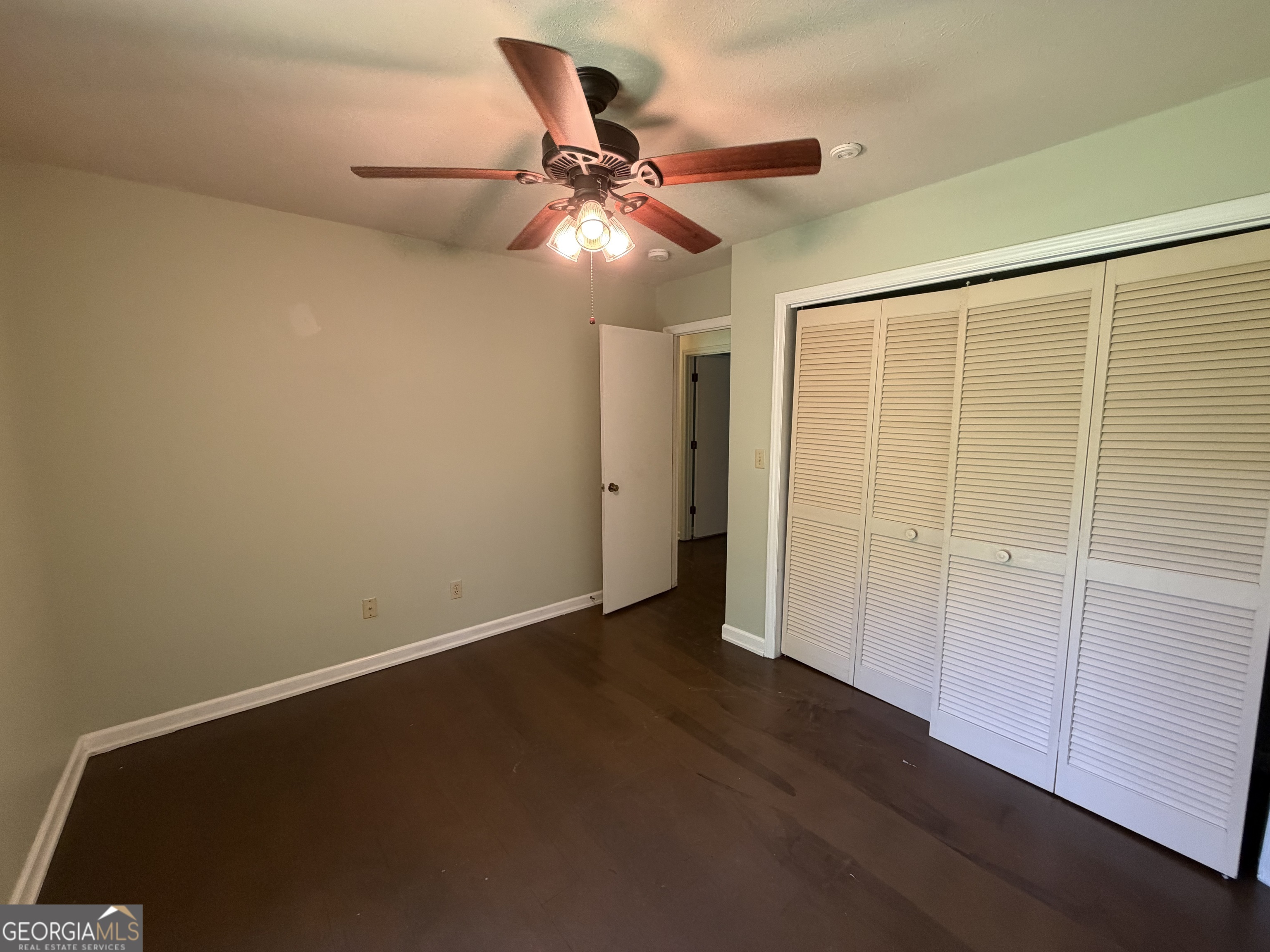 5400 Holland Drive Property Photo 28