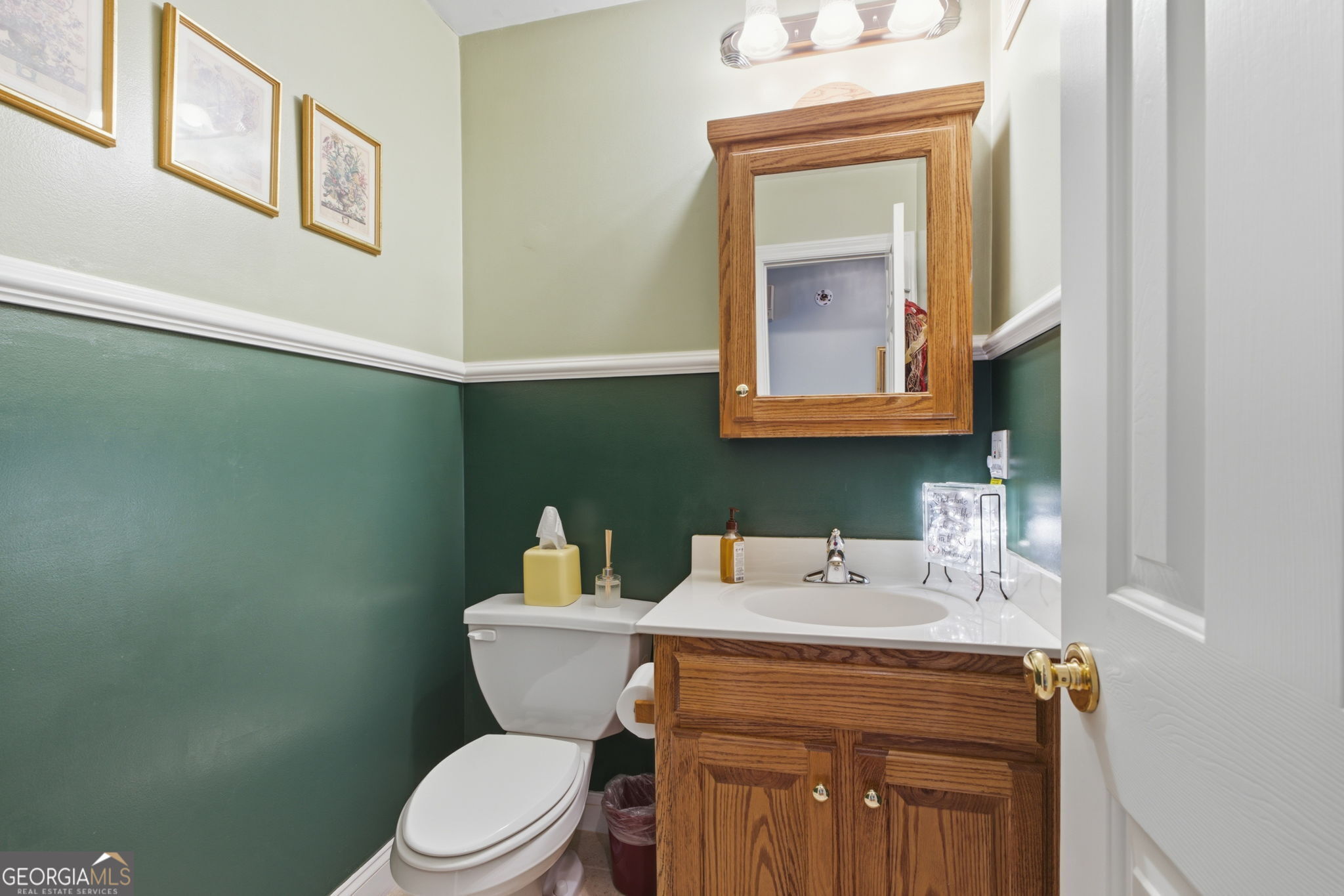 9600 Lakeside Way Property Photo 7