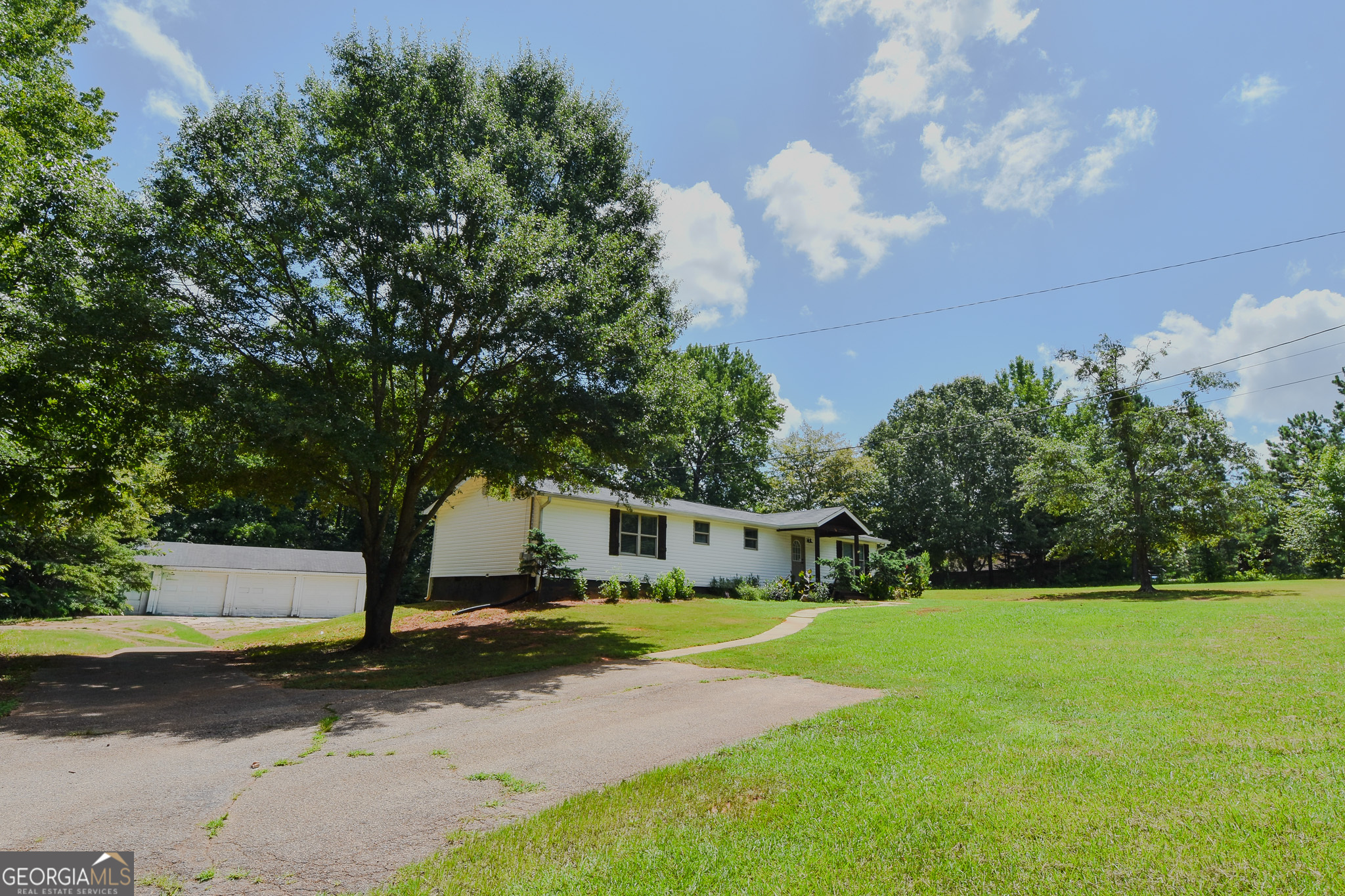 104 Gainer Road Property Photo 2