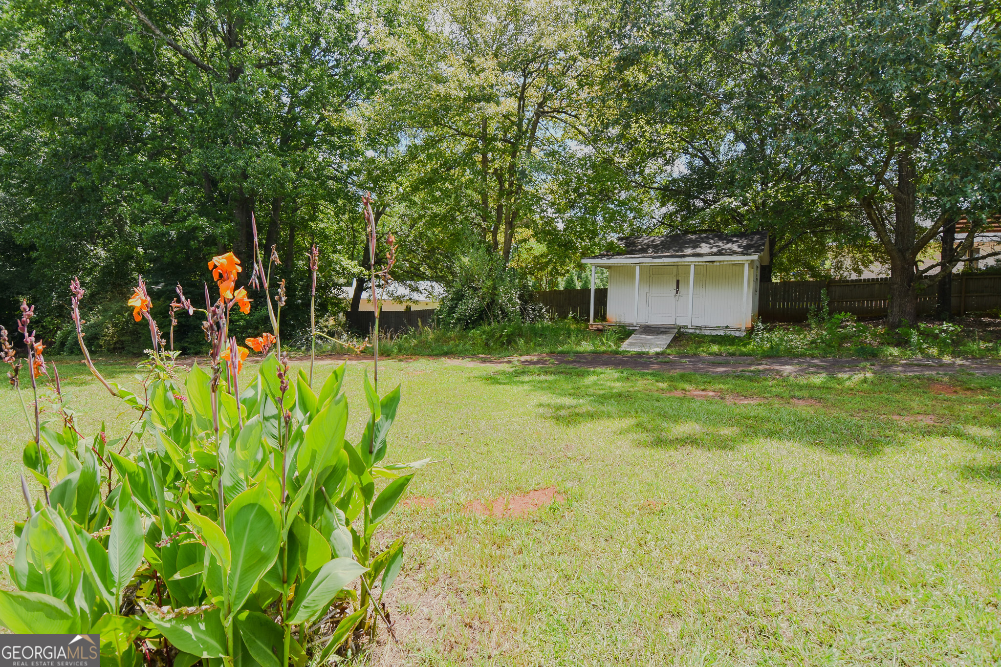 104 Gainer Road Property Photo 5
