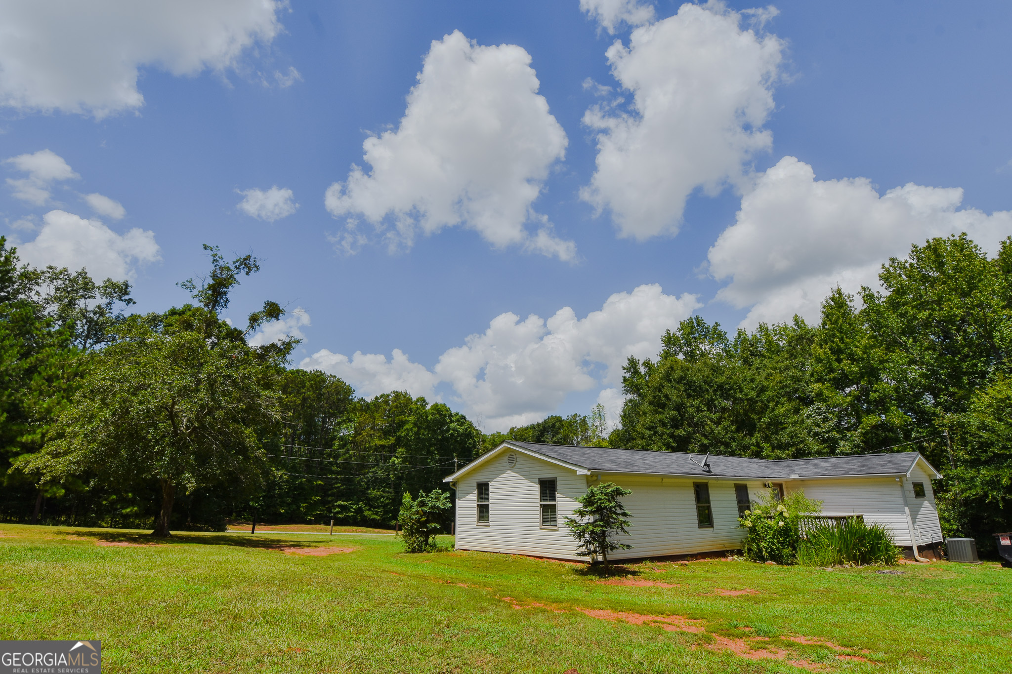 104 Gainer Road Property Photo 8