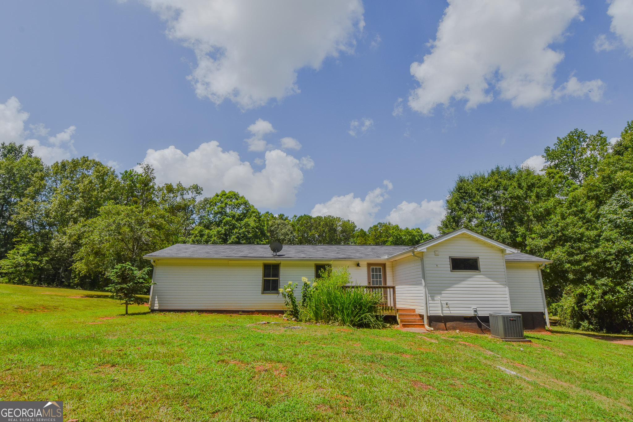 104 Gainer Road Property Photo 10