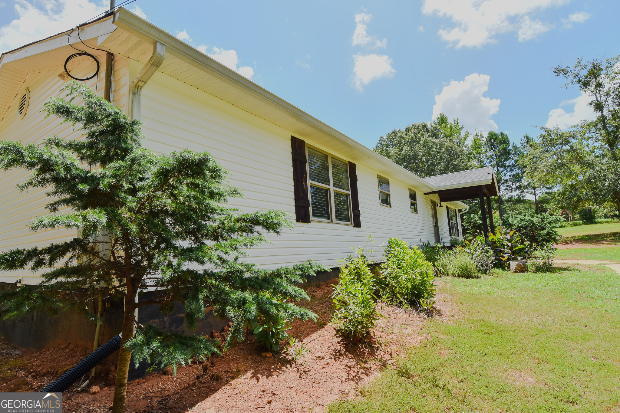 104 Gainer Road Property Photo 14