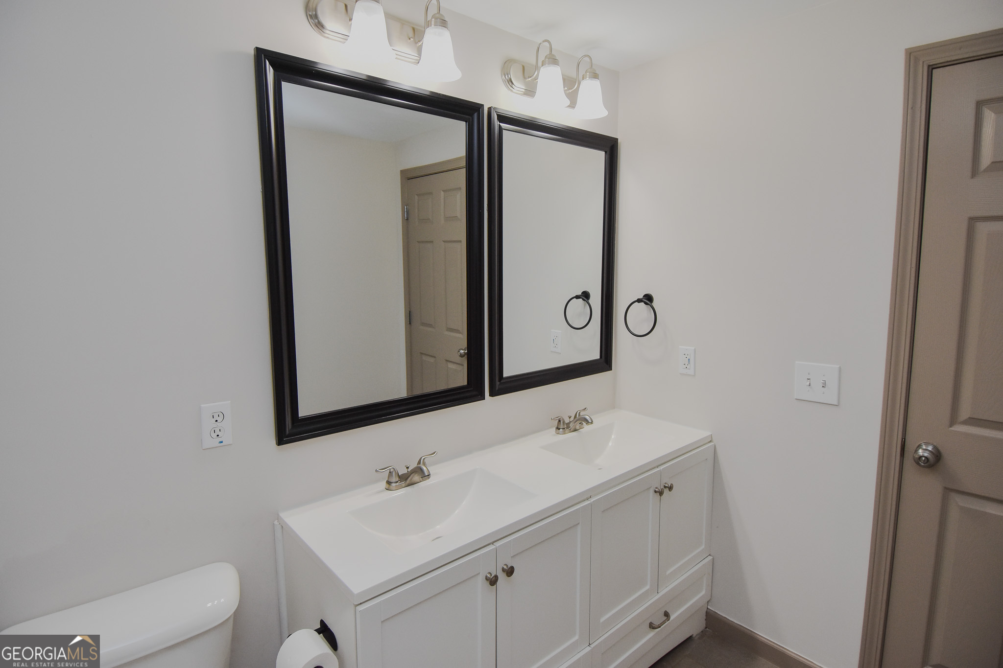104 Gainer Road Property Photo 33