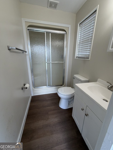 815 E Edwards Street Property Photo 8